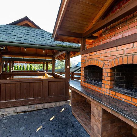 La Кrechunu Hotell Bukovel Exteriör bild