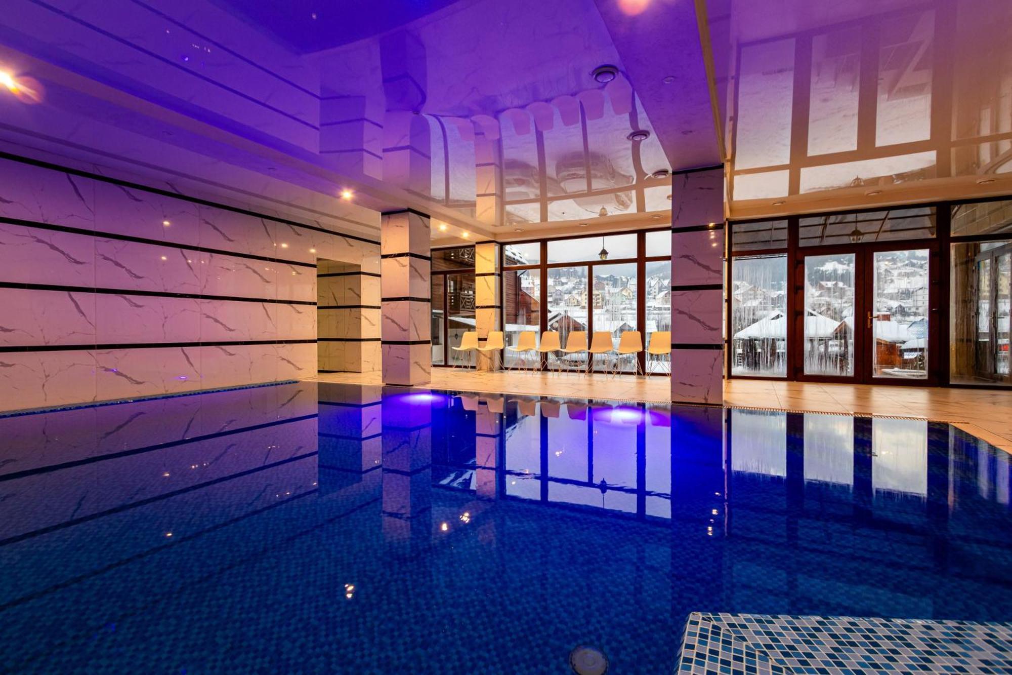 La Кrechunu Hotell Bukovel Exteriör bild