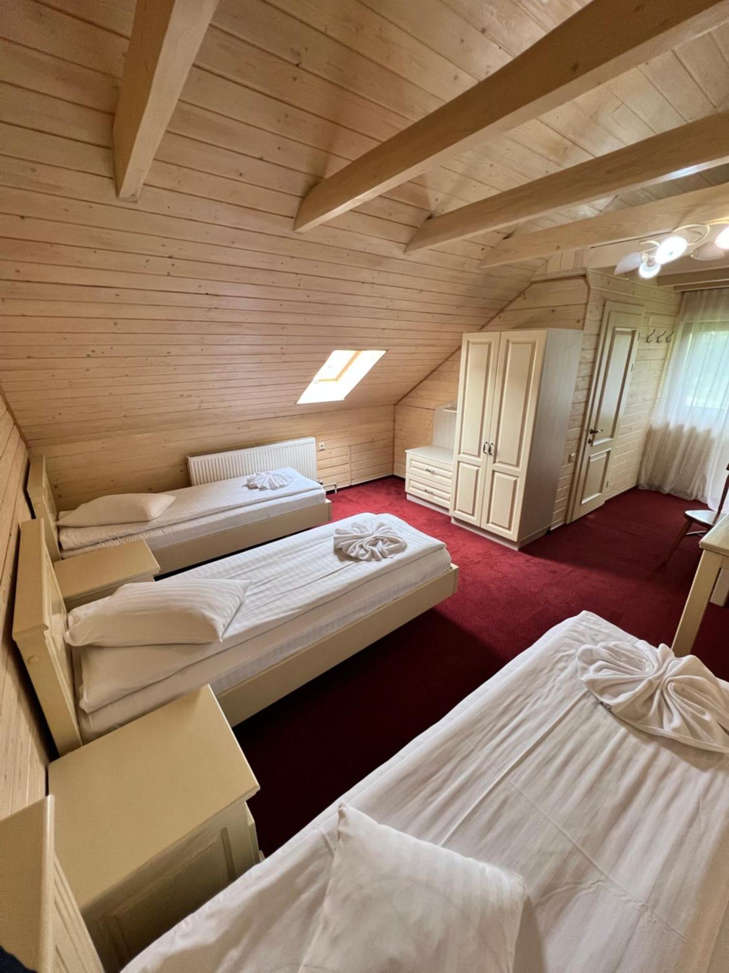 La Кrechunu Hotell Bukovel Exteriör bild