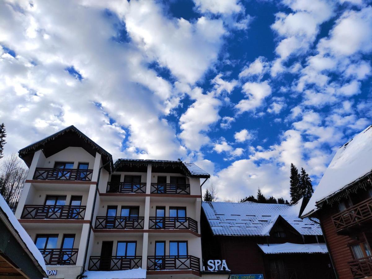 La Кrechunu Hotell Bukovel Exteriör bild